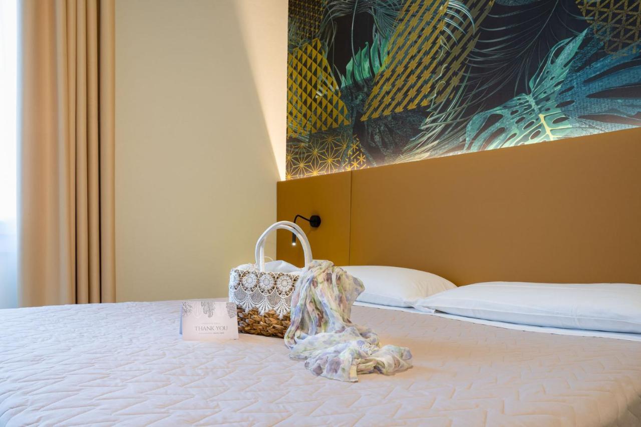 Hotel Suez Lido di Jesolo Exterior photo